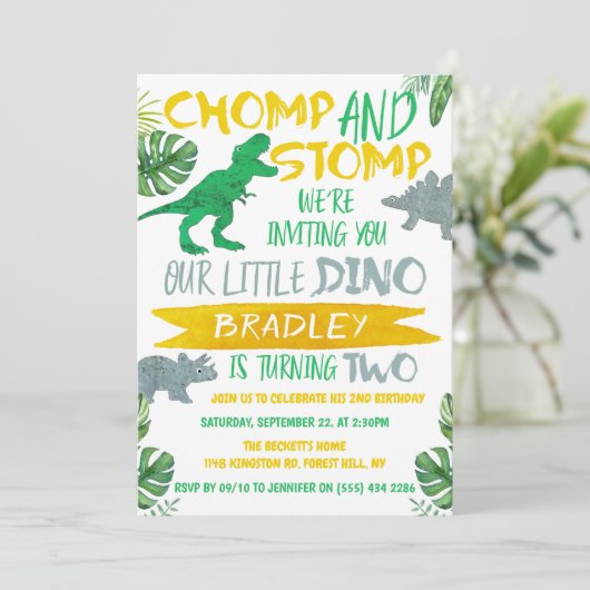 Chomp & Stomp! Dinosaur Boys 2e verjaardag Kaart (Staand voorkant)