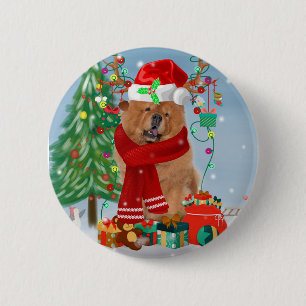 Chow Chow Dog in sneeuw met kerstcadeautjes Ronde Button 5,7 Cm