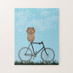 Chow Chow Dog op  fiets Legpuzzel<br><div class="desc">Puzzle met een schattige Chow die op een ouderwetse fiets op een blauwe zomerdag zit.</div>