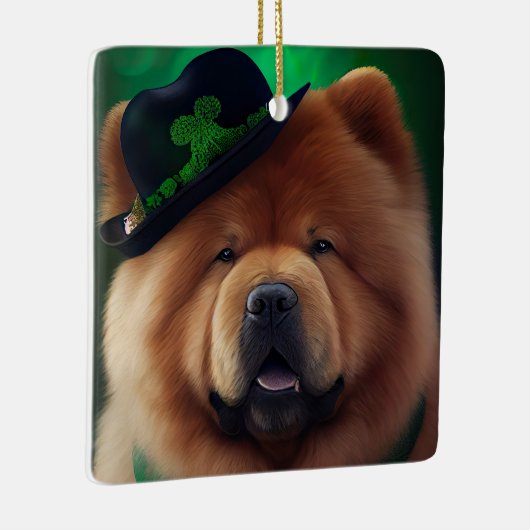 Chow Chow-hond in St. Patrick's Day-jurk Keramisch Ornament (Rechts)