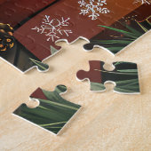 Chow Chow-hond met kerstcadeaus bij de open haard Legpuzzel (Zijkant)