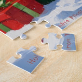 Chow Chow Rent in de Sneeuw met Kerstmuts Legpuzzel (Zijkant)