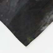 Chris Caffery Zitting by Brick Wall Fleece Deken (Hoek)