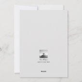 Chrismas santa hat mouse op sneeuwberg feestdagenkaart (Achterkant)