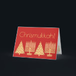 Chrismukkah Gold en Red Holiday voegen uw foto toe Feestdagen Kaart<br><div class="desc">Voeg je favoriete foto toe aan de binnenkant van deze Chrismukkah-vakantiekaart in rood en goud. Dit eenvoudige en elegante wenskaart is perfect geschikt voor gemengde families die zowel Kerstmis als Hanukkah vieren. Mijn gesimuleerde gouden afbeeldingen van de kerstboom en Hanukkah Menorah worden herhaald binnen de kaart samen met twee tekstdelen...</div>