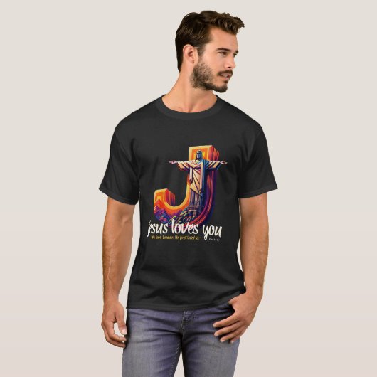 Christ the Redeemer statue standing within a J T-shirt (Voorkant volledig)