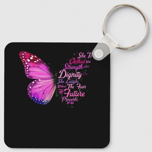 Christelijk Bijbelvers Spreuken 31 25 Vlinder Zij Sleutelhanger (Achterkant)