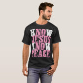 Christelijk cadeau product Know Jesus Know Peace V T-shirt (Voorkant volledig)