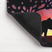 Christelijk cowboy paard bidt bij de kruiszonsonde muismat (Hoek)