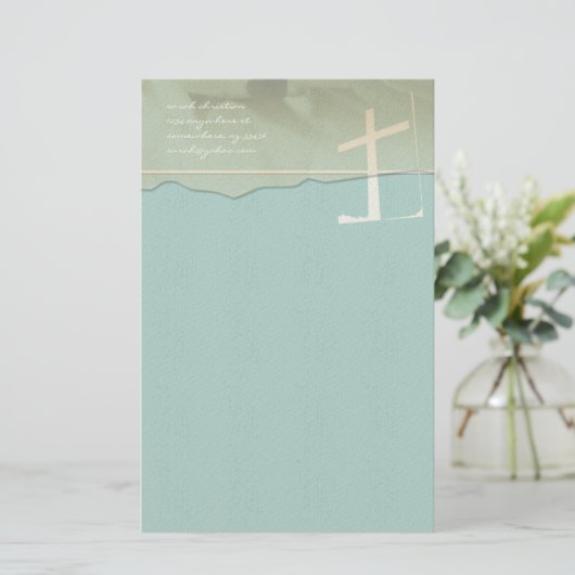 Christelijk Cross Stationery Roos op Aqua Blue Briefpapier (Staand voorkant)