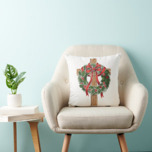 Christelijk houten kerstkruis met hulstkrans kussen
