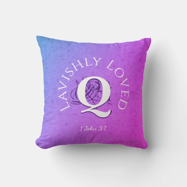 Christelijk | LAVISHLY LOVED Love LAVISHLY | Monog Kussen (Voorkant)