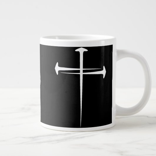 Christelijk OPGESLAGEN met 3 Nail Cross Grote Koffiekop (Rechts)