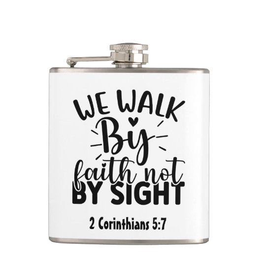 Christelijk "We Walk By Faith" Verse Heupfles (Voorkant)