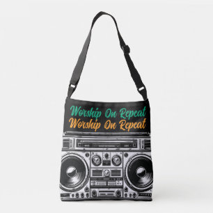 Christelijke aanbidding op herhaalde Boom Box Fai Crossbody Tas
