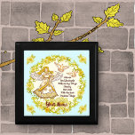 Christelijke Friend Angel Cadeaudoosje<br><div class="desc">Vriend Engel geschenkdoos van ArtMuvz Illustratie. Bijpassende engelgeschenken en kleding. Engelengeschenken zijn een doordachte en betekenisvolle manier om iemand die je geeft een show te geven. Of u nu op zoek bent naar een cadeau voor een vriend, familielid of geliefde, er is een engelengeschenk dat perfect voor hen is. Engelengeschenken...</div>