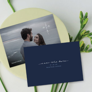 Christelijke initiële kruishand-letterfoto save the date