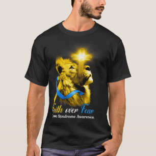 Christelijke leeuwen kruisen geloof over angst-oml t-shirt