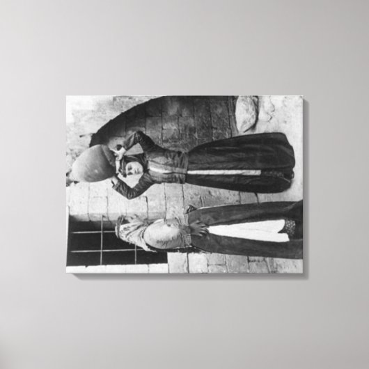 Christelijke meisjes met waterjuk in Nazareth Canvas Afdruk (Voorkant)