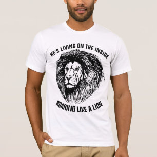 Christelijke T-Hemden, HIJ WOONT OP BINNEN LION T-shirt