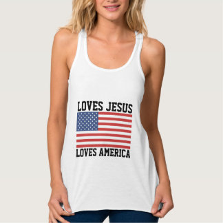 CHRISTELIJKE T-SHIRTS LOVES JESUS EN AMERIKA