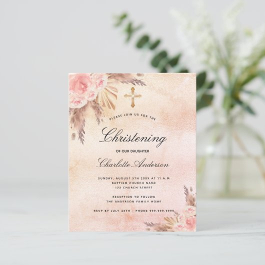 Christening blush roos pampas bloemenuitnodiging (Staand voorkant)