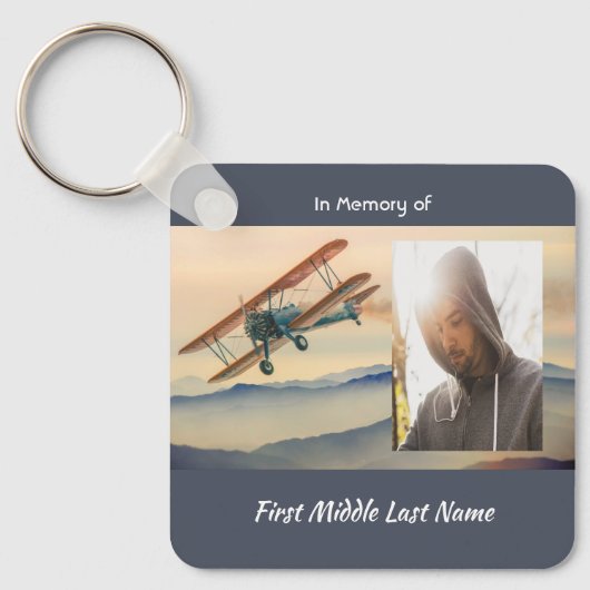 Christian Memorial Keepsake Clouds Biplane Sky Sleutelhanger (Voorkant)