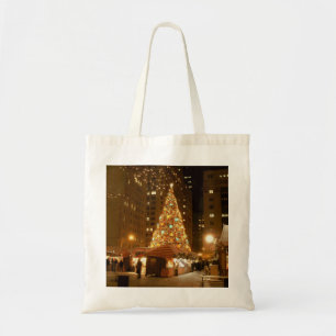 Christkindlmarket - 21 december 2005 in Chicago Tote Bag