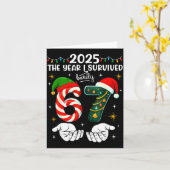 Christmas 2025 The Year I Barely Survived Six Seve Kaart (Gele Bloem)