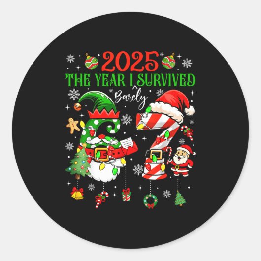 Christmas 2025 The Year I Barely Survived Six Seve Ronde Sticker (Voorkant)