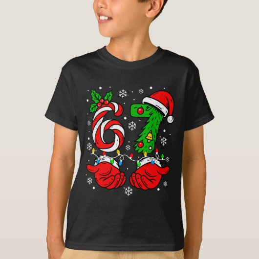 Christmas 67 Candy Cane Six Seven Meme Lights Sant T-shirt (Voorkant)