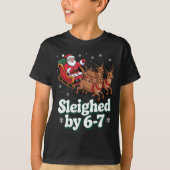 Christmas 67 Funny Xmas Six Seven Ugly Sweater 6-7 T-shirt (Voorkant)