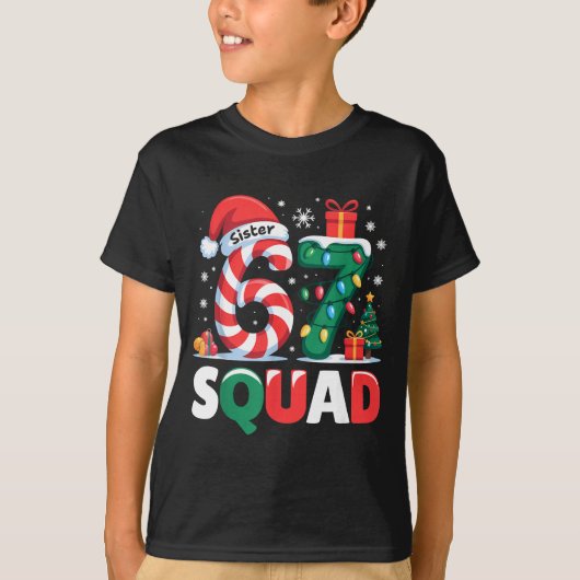Christmas 67 Squad Sister 6-7 Funny Matching Candy T-shirt (Voorkant)