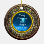 CHRISTMAS ANGEL IN BLUE SKY, FLORAL CROWN KERAMISCH ORNAMENT (Achterkant)