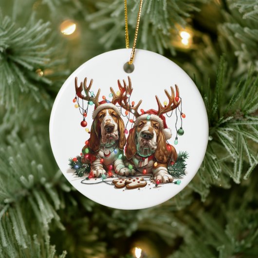 Christmas Basset Hound Dogs Keramisch Ornament (Boom)
