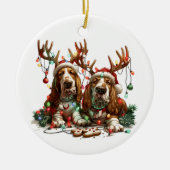 Christmas Basset Hound Dogs Keramisch Ornament (Voorkant)