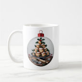 Christmas Bauble Profiteroles Baker Koffiemok (Links)