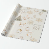 Christmas beige gold wrapping paper cadeaupapier (Uitgerold)