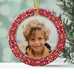 Christmas Berry krans dubbelzijdig 2 foto Keramisch Ornament<br><div class="desc">Custom Photo Ornament - Voeg een foto toe aan elke kant van de grillige polka dot berry kransrand. FOTO TIP: Als uw foto niet goed past,  klik dan op de KNOP AANPASSEN EN pas de foto aan.</div>