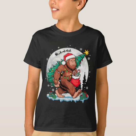 Christmas Bigfoot Santa Tree Sleigh Moon Funny Xma T-shirt (Voorkant)