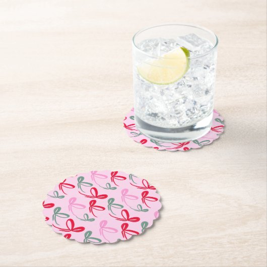 Christmas bows green pink whimiscal hand drawn kartonnen onderzetters (Insitu)