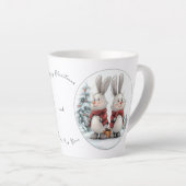 Christmas Bunny and gift, personalized Latte Mok (Rechterhoek)
