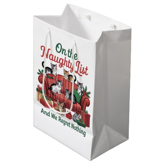 Christmas Cats On The Naughty List 90s Retro Cat Medium Cadeauzakje (Voorkant Gekanteld)