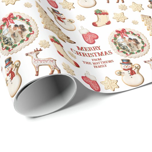 Christmas Custom Photo & From Name Cookie Cadeaupapier (Rol Hoek)