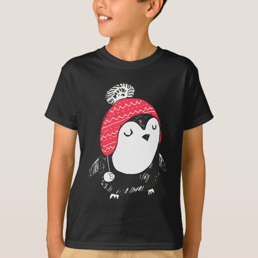 Christmas Cute Baby Penguin Wearing Winter Hat W_e T-shirt (Voorkant)
