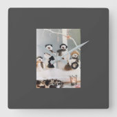 ***CHRISTMAS CUTE SNOWMEN*** CLOCK VIERKANTE KLOK (Voorkant)