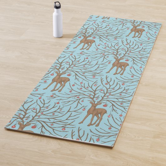 Christmas deer on blue yogamat (In situ)