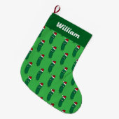 Christmas Dill Pickle wearing a Santa Hat Grote Kerstsok (Voorkant (Hangend))