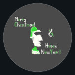 Christmas Easter Island standbeeld pixel art Ronde Sticker<br><div class="desc">Een grappig shirt van Paaseiland / Moai beeld met een lelijke trui en kerstmuts in pixelart one-bit stijl. Perfect voor iemand die houdt van grappige shirts of memen!</div>