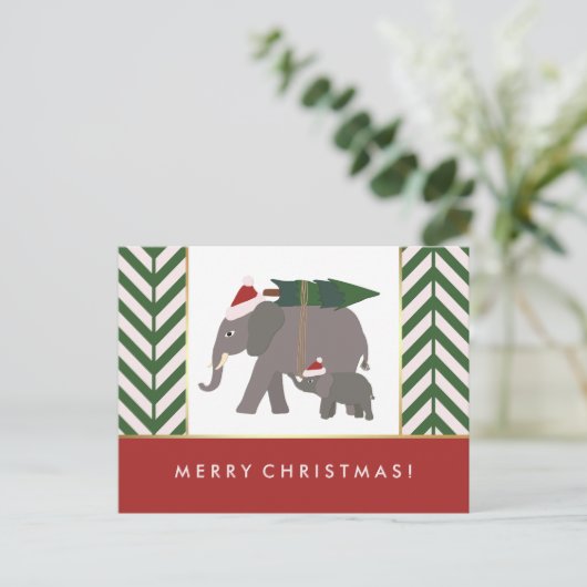 Christmas Elephants with Hats, Tree, and Chevron Feestdagenkaart (Staand voorkant)